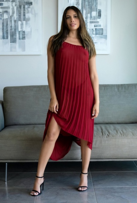 Basinköy VIP Escort Carmen